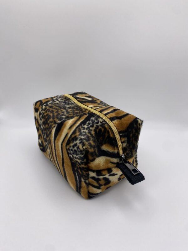 TROUSSE MOYEN MODELE IMITATION FOURRURE JUNGLE