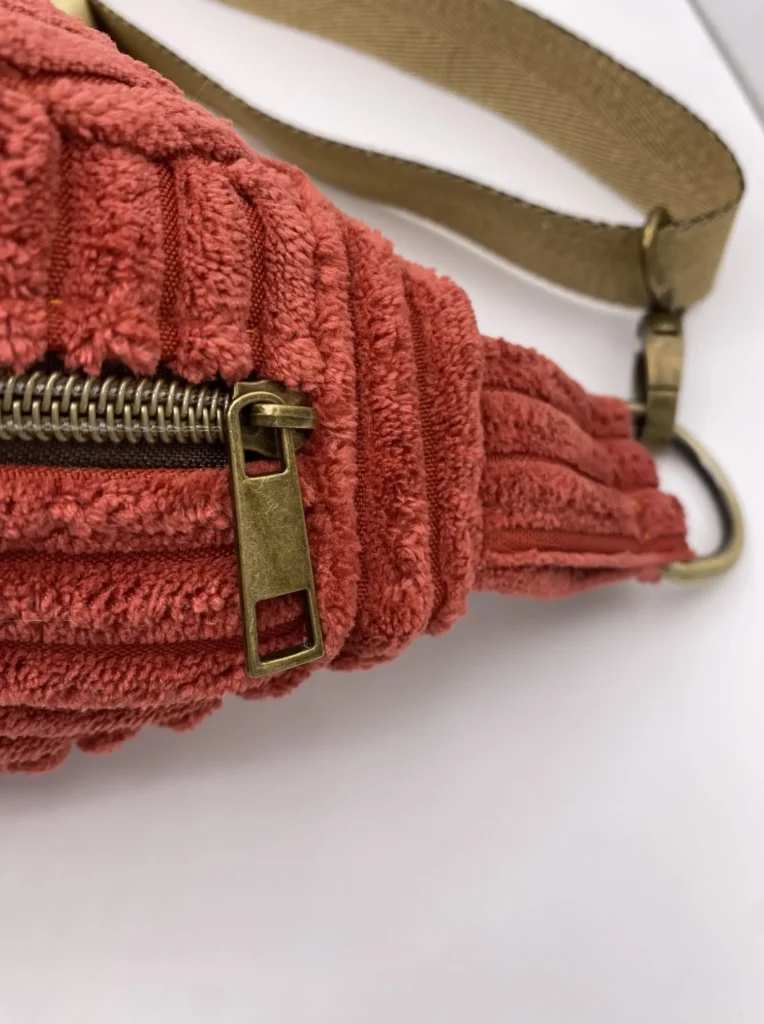 SAC BANANE VELOURS ORANGE POCHE INTERIEURE SANGLE DOREE