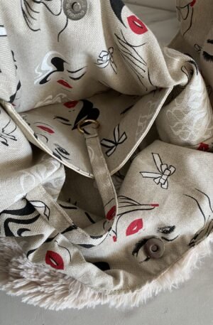 ENSEMBLE SAC DEMI LUNE FAUSSE FOURRURE CREME ET SON PORTE MONNAIE