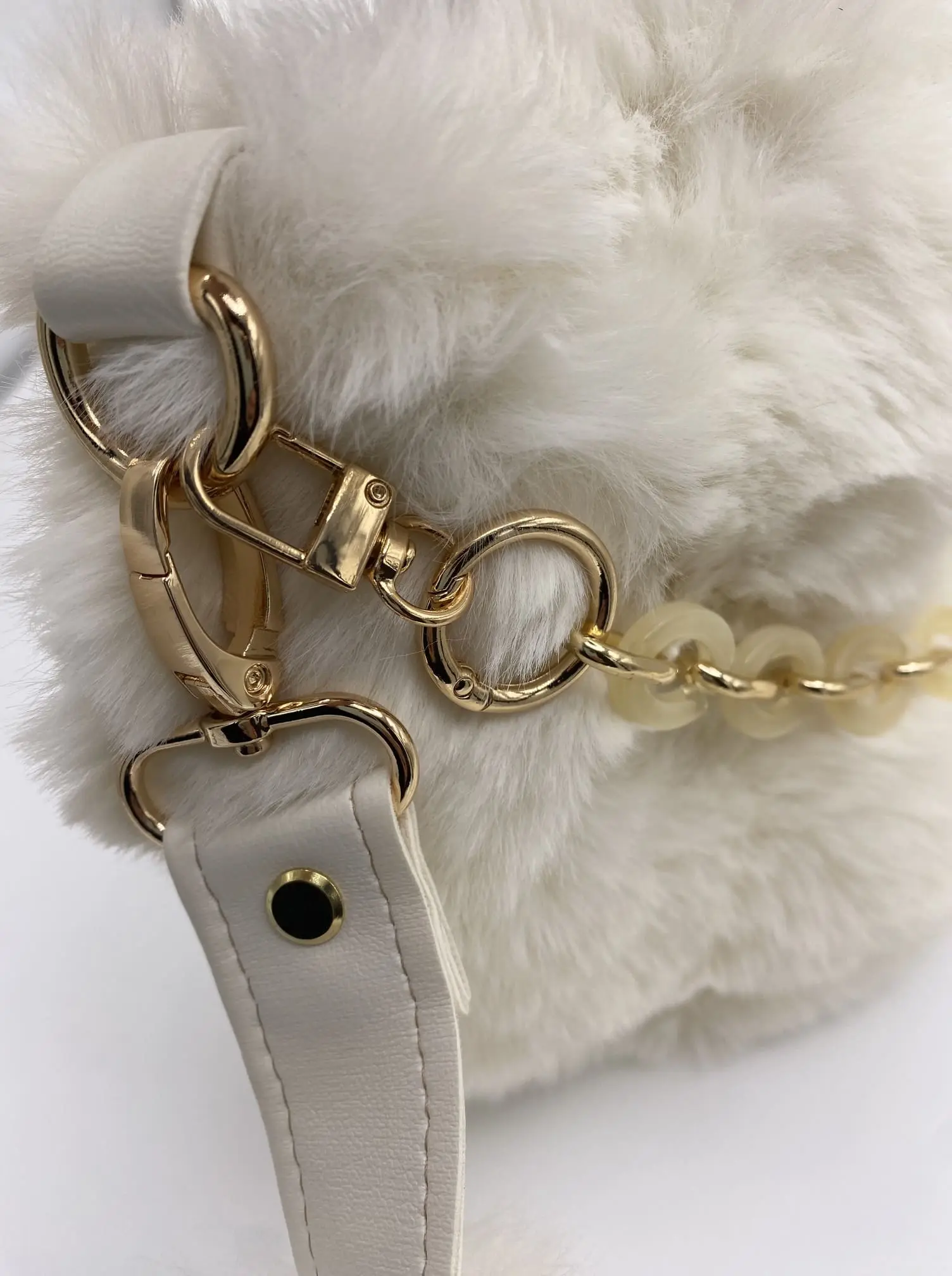 SAC FOURRURE CREME MODELE TRANQUILLE