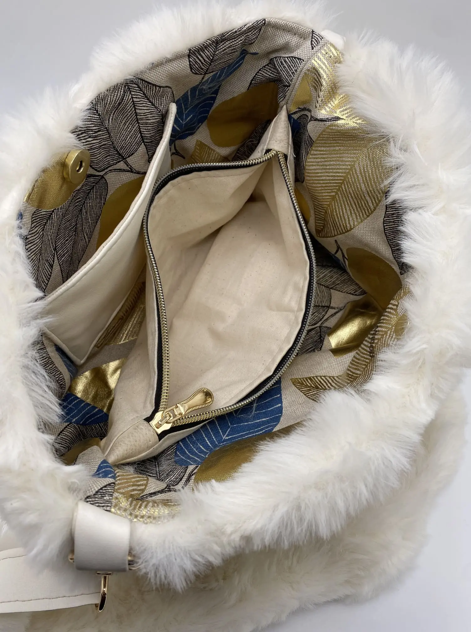 SAC FOURRURE CREME MODELE TRANQUILLE