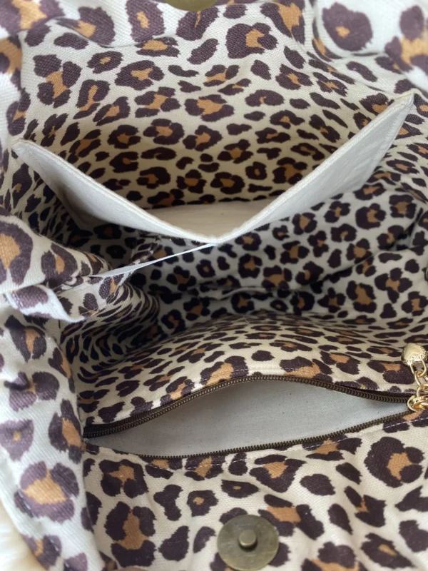 SAC MODELE CORINNE FOURRURE BEIGE ET DOUBLURE LEOPARD