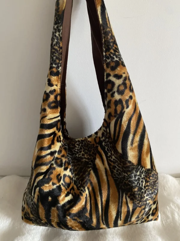 SAC DEMI LUNE JUNGLE FOURRURE