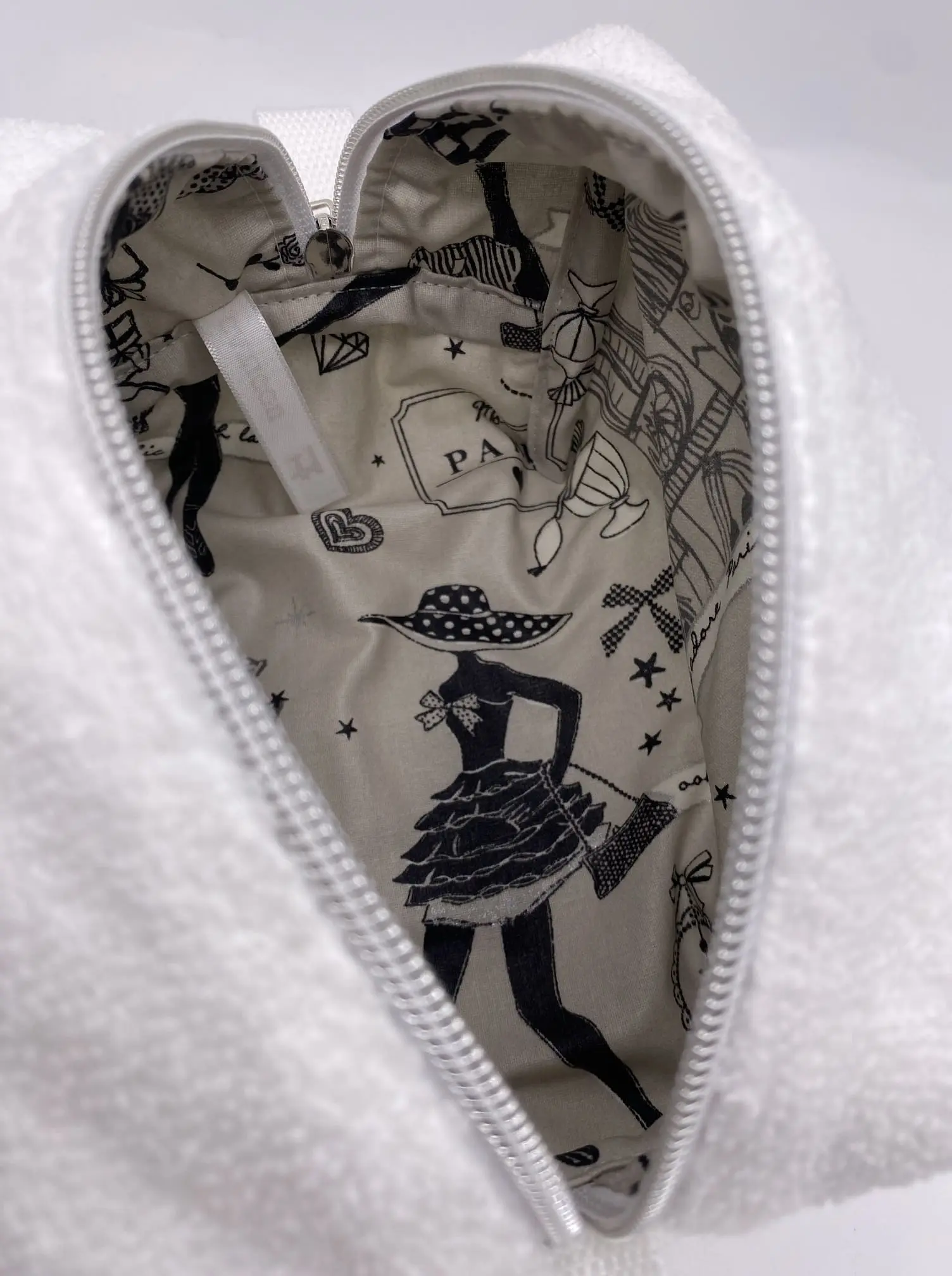 TROUSSE MOYEN MODELE EPONGE BLANCHE