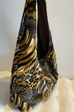 SAC DEMI LUNE JUNGLE FOURRURE