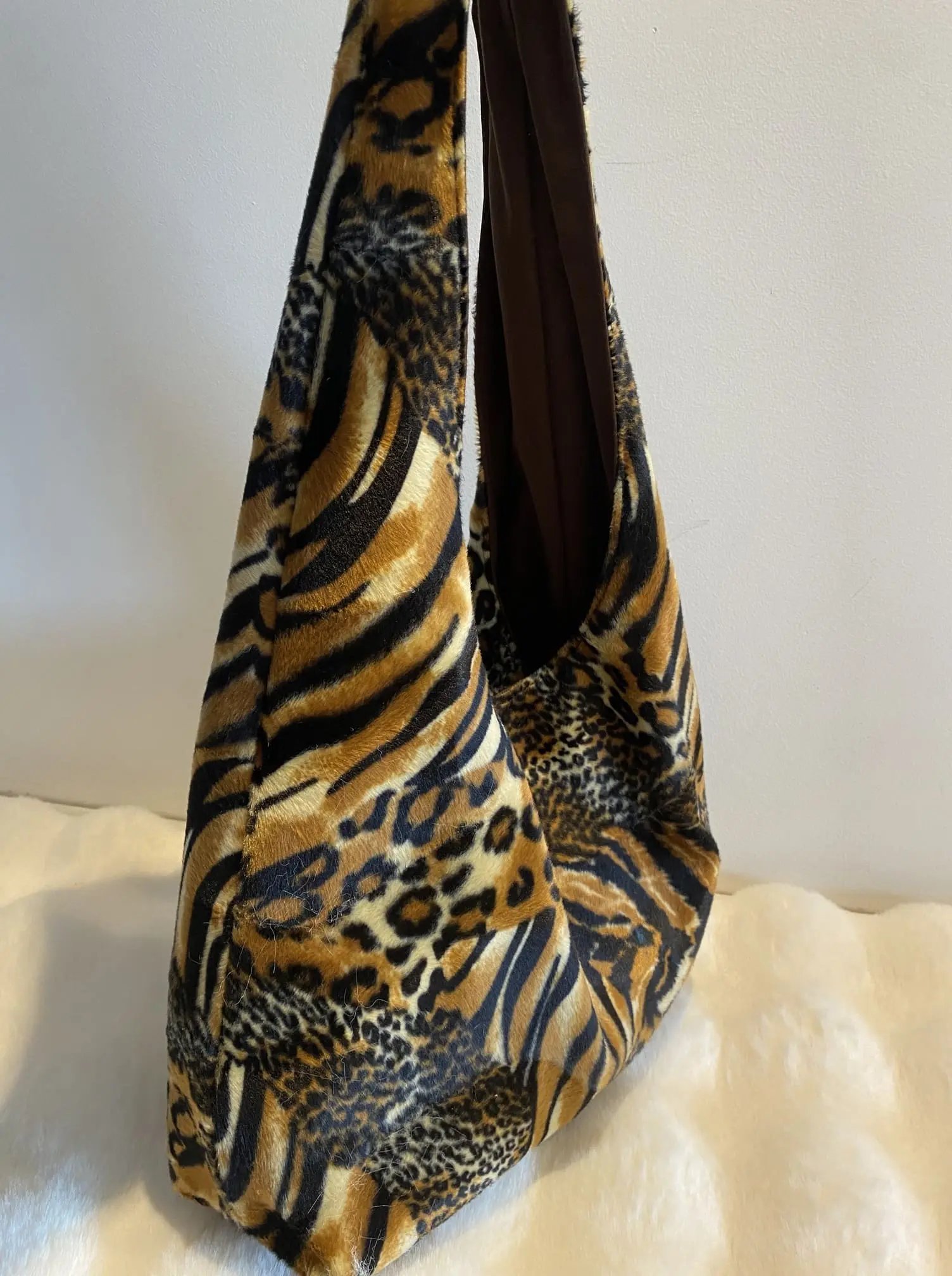 SAC DEMI LUNE JUNGLE FOURRURE