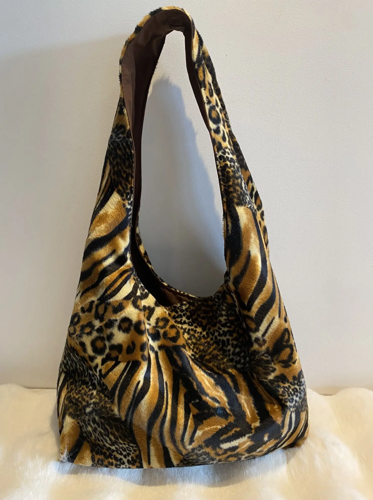 SAC DEMI LUNE JUNGLE FOURRURE