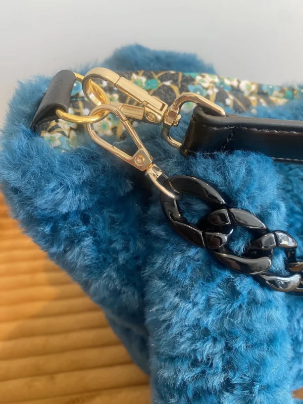 SAC TRANQUILLE BOUTON PRESSION FAUSSE FOURRURE TURQUOISE