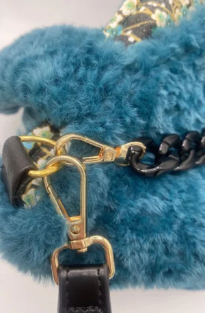 SAC TRANQUILLE BOUTON PRESSION FAUSSE FOURRURE TURQUOISE