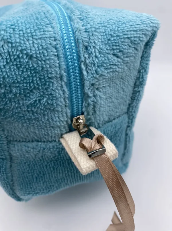 TROUSSE GRAND MODELE EPONGE BLEU CIEL