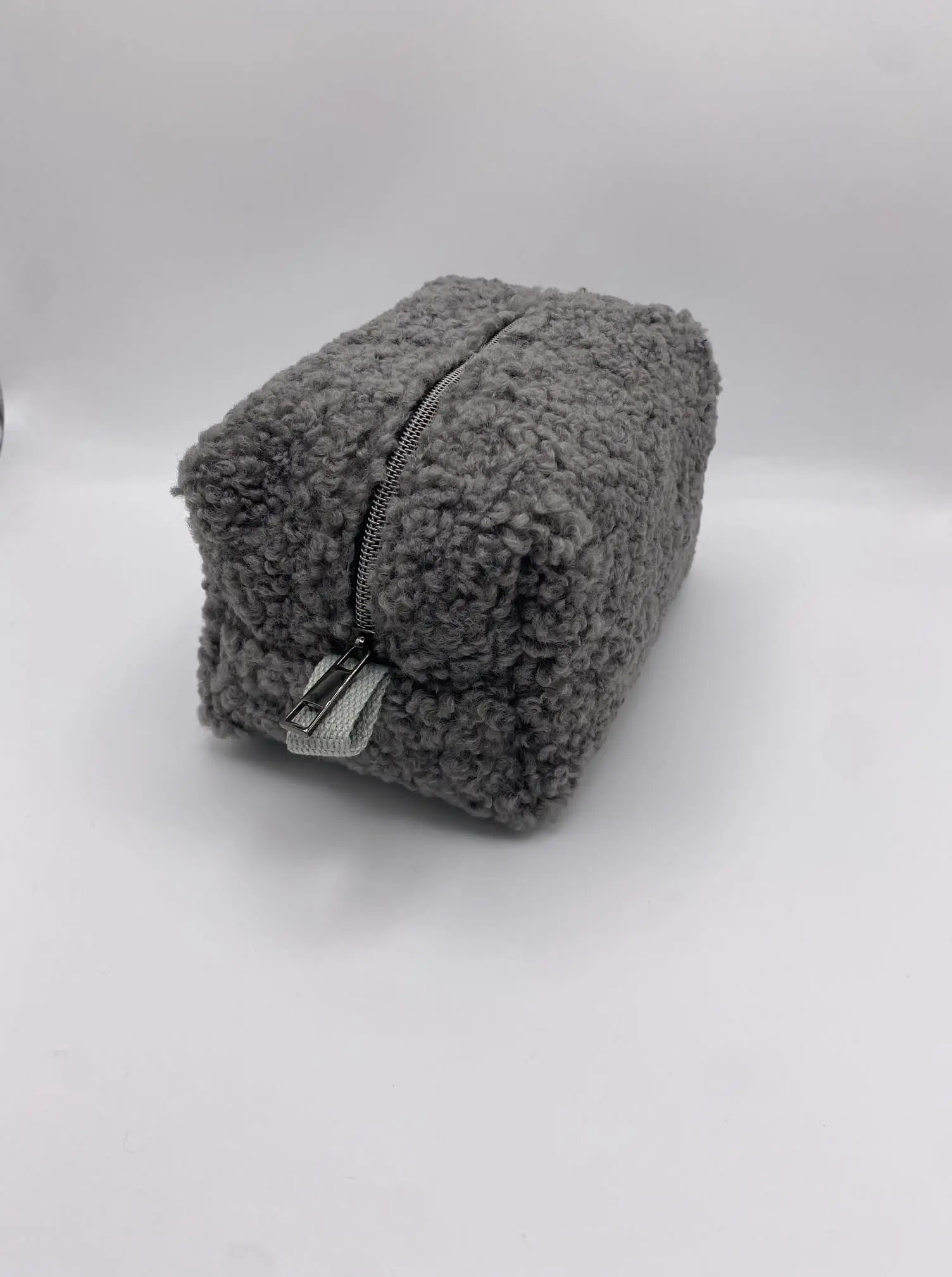 TROUSSE MOYEN MODELE MOUMOUTE GRISE