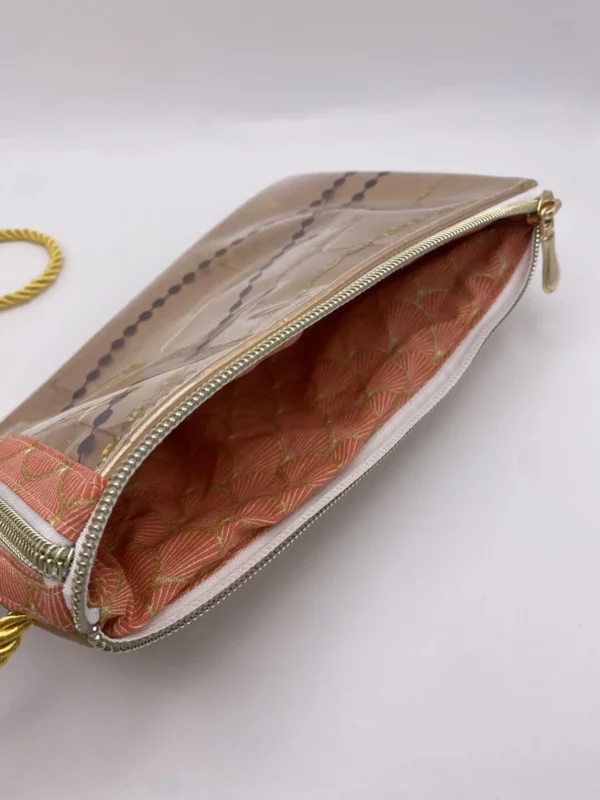 Pochette téléphone simili carré doré