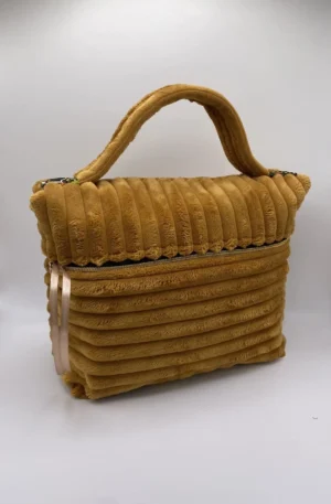 VANITY VELOURS MINKU OCRE