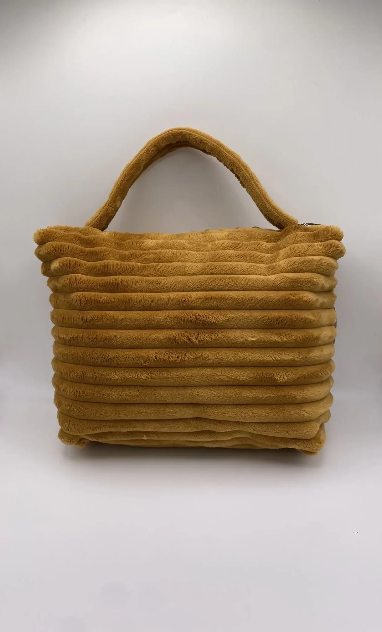 VANITY VELOURS MINKU OCRE