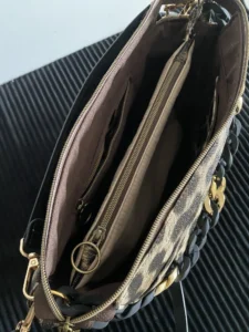 POCHE ZIPPEE MILIEU SAC