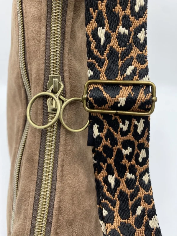 SAC DEMI LUNE EFFET SUEDINE MARRON