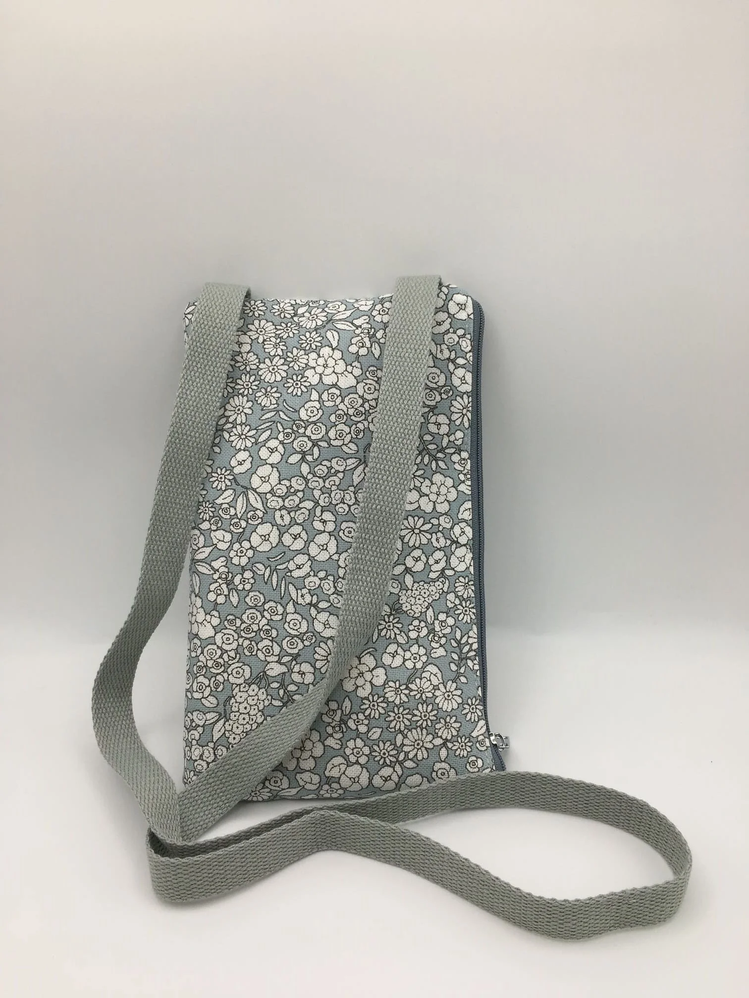 POCHETTE TELEPHONE gris bleu
