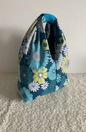 CECILIA FLEURS TURQUOISE