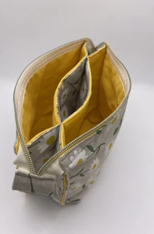 TROUSSE KATIA MOY MODELE MARGUERITES
