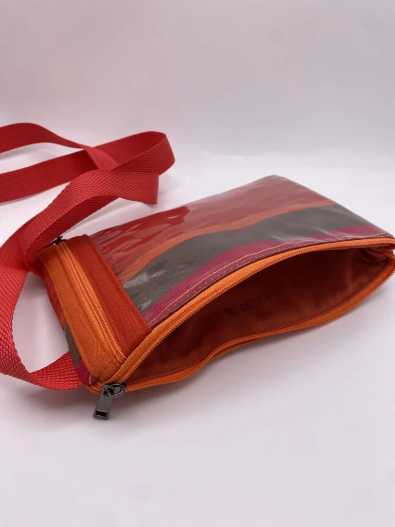 POCHETTE TEL ORANGEE ROUGE RAYURES DRALON